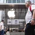 Kinerja Saham Apple Terburuk Sejak 2008, Level Teknis Diuji