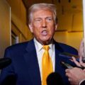Trump Galau Lagi, Kini Mau Tangguhkan Tarif Impor untuk Otomotif