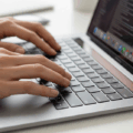 10 Pintasan Keyboard Mac Esensial yang Wajib Anda Kuasai