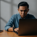 Solusi MacBook Mati Total Terdekat: 100% Bergaransi
